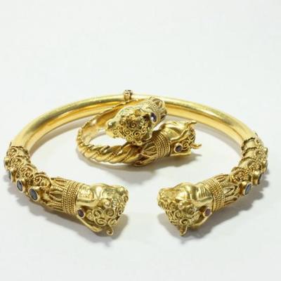 Lot 225: 18 Carat Greek Ram Bracelet & Matching Ring 