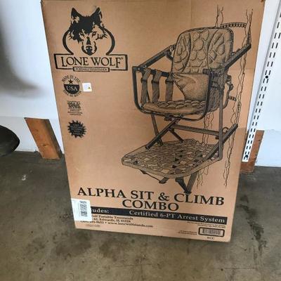 Lone Wolf  tree climbing stand
Lightly used