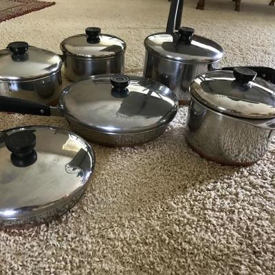 13 pieces Revere Ware 
Copper bottom  stainless steel
Very good condition 