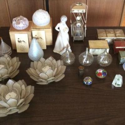 FWE062 Glass Blown Oil Lamps, Porcelain, Paperweights, More
