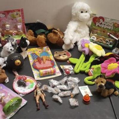 SLC067 Stuffed Animals & Plush Toys Lot #2
