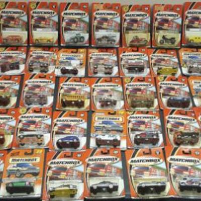 SLC053 Another Huge Lot of Matchbox Diecast Cars
