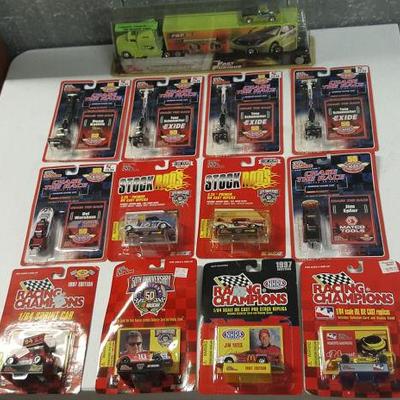 SLC043 Racing Champions Diecast Cars Collection NIP
