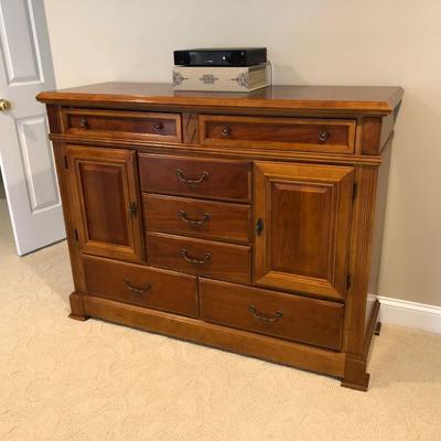  Family Heritage Estate Sales, LLC. New Jersey Estate Sales/ Pennsylvania Estate Sales. 