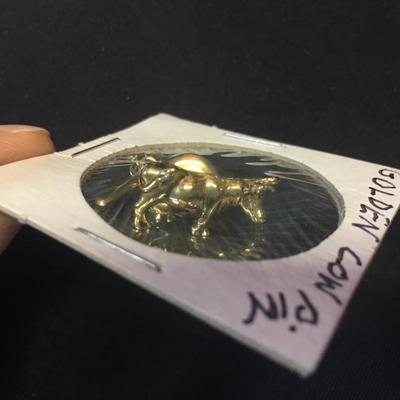 Cow Pin
