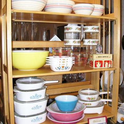 Pyrex, Corning Ware, vintage mixing bowls