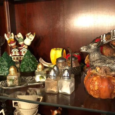  Family Heritage Estate Sales, LLC. New Jersey Estate Sales/ Pennsylvania Estate Sales.  Holiday Ceramics. Salt and Pepper Shakers. 