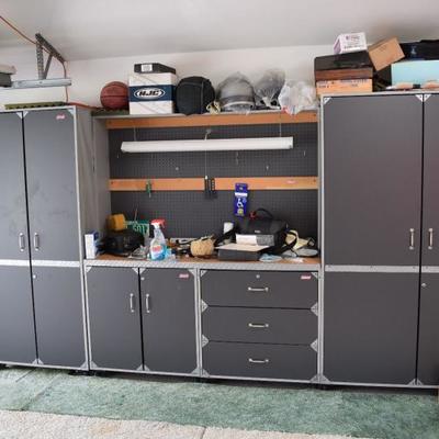 Nice set of good quality garage cabinets