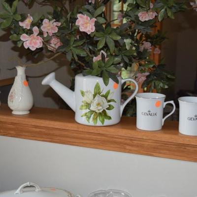 Vases, floral arrangement, mugs
