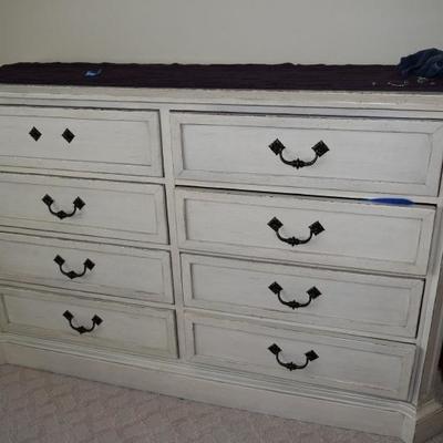 Hooker Dresser -  Private showing available