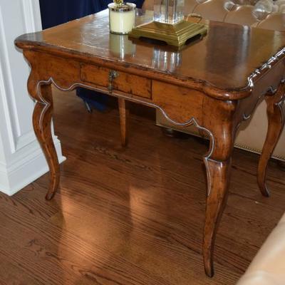 David Michael End table - Private showing available