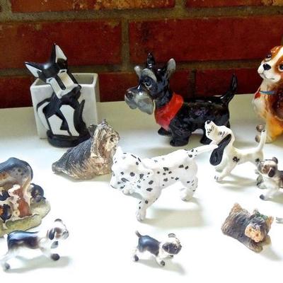 Lots of vintage dog ceramic figures