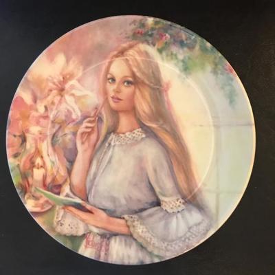 1986 Wedgwood plate "The Love Letter" by Mary Vickers. $6 