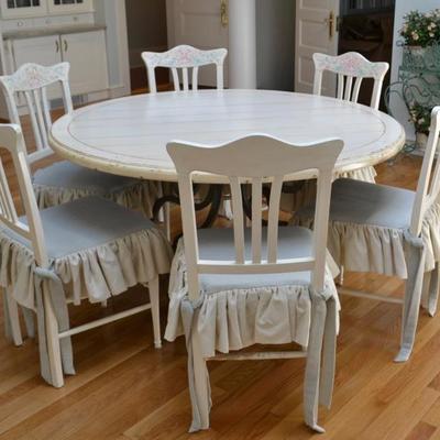 Round kitchen table with 6 painted chairs