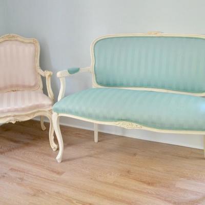 Settee and one of a pair of fauteuil chairs