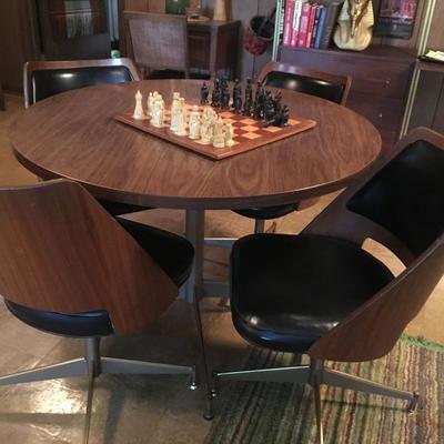 MCM casual dining/game table set