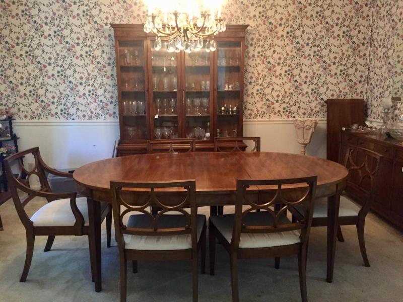 Donna Davis Estate Sale Smyrna Sale!