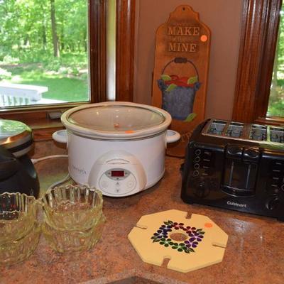 Crock Pot, Cuisinart Toaster, & Small Appliance