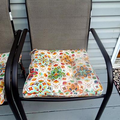 Patio chairs with cushion