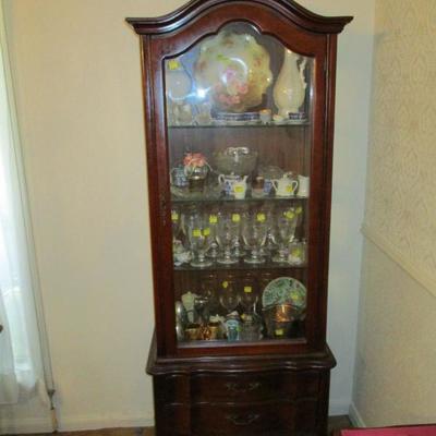 Hammary display cabinet with three drawers, antique glassware, porcelain