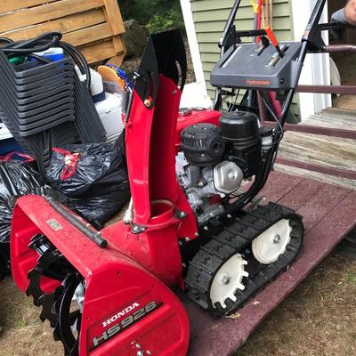 â€œLike Newâ€ Snowblower used Twice 