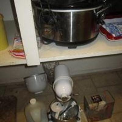 Mixer and Slow Cooker