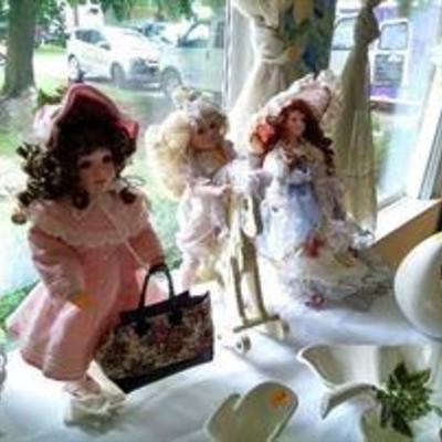 Vintage Dolls- many more!