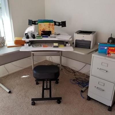 Sit or Stand Desk