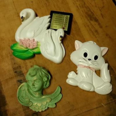 vintage kitsch wall decor