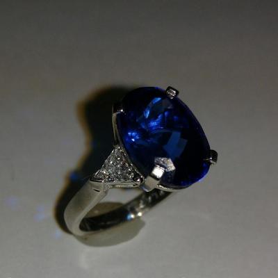 Estate 7ct. Tanzanite and diamond ring in platinum