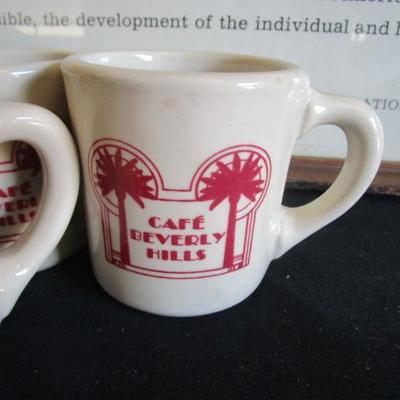 CafÃ© Beverly Hills coffee mugs