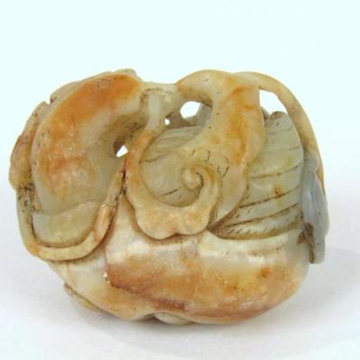 Lot 0086: Chinese Carved Jade Round Toggle
Est. $200 - $300