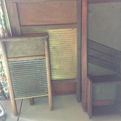 Various antique washboards