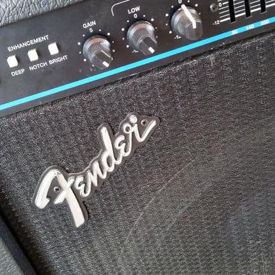 Fender BXR 200 Amp.