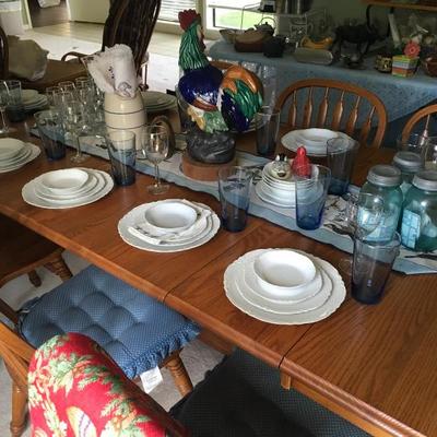 Large Dining Table w/8 Chairs
