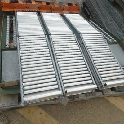 Pallet rack roller shelves & 2 cross beams
