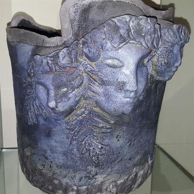 WAE087 Hand Thrown Ceramic Vessel 