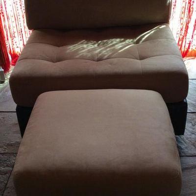 WAE024 Microfiber Ottoman & Seat
