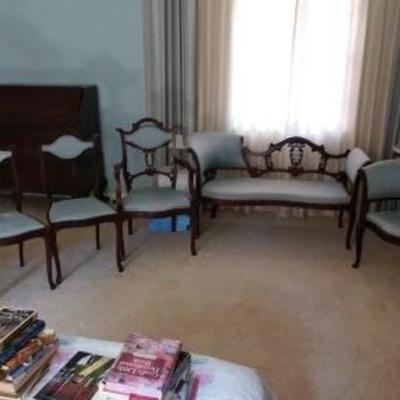 French settee and chairs set