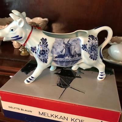 Vintage blue & white hand-painted Delft creamer cow. Holland. $28