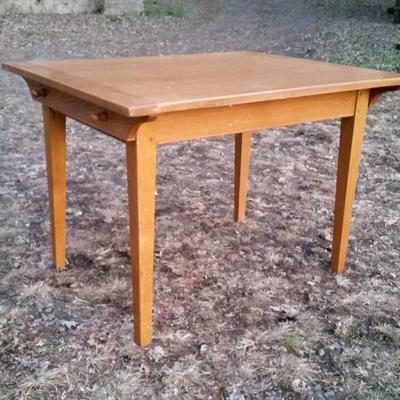 oak shaker kitchen table