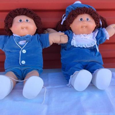 RARE Cabbage Patch Dolls - Vintage Twin Set 1985