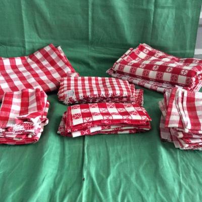 Tablecloths and Cloth Napkins