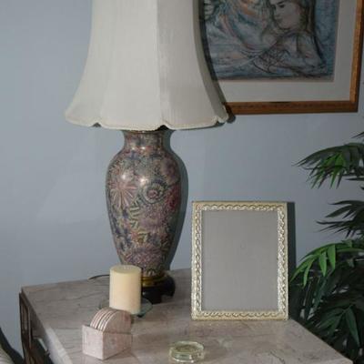 Table lamp, side table, coasters