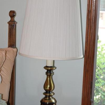 Table lamp