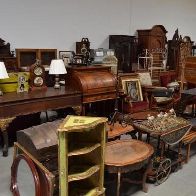 Estate sale photo