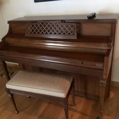 KIMBALL PIANO IN AMAZING CONDITION