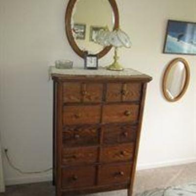 Chest of drawers and mirrors