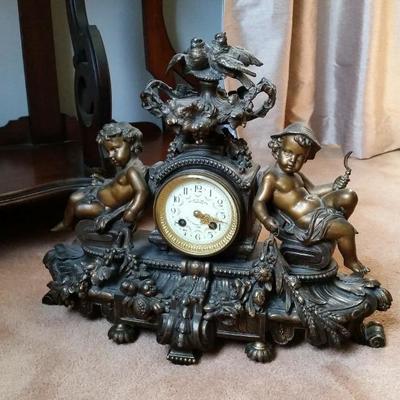 Collet Valois French mantel clock