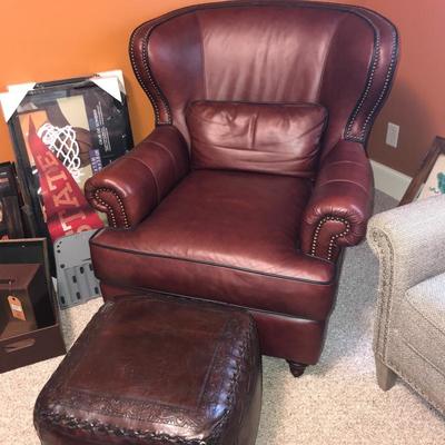 Oversized leather club chair- Very comfortable!